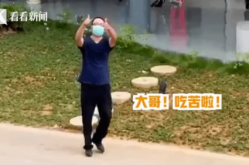 防疫小姐姐楼下喊话视频,传递防疫知识暖人心